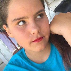 Meet your Posher, Kaylin